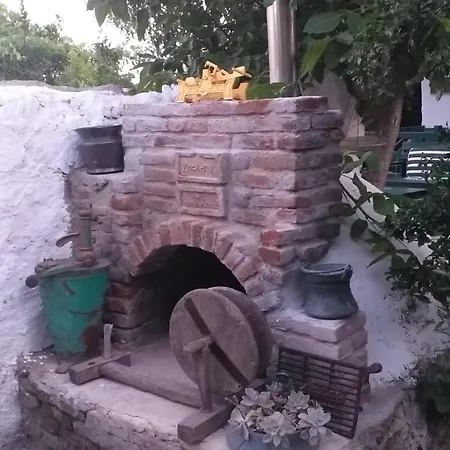 History Aparts Bed & Breakfast *